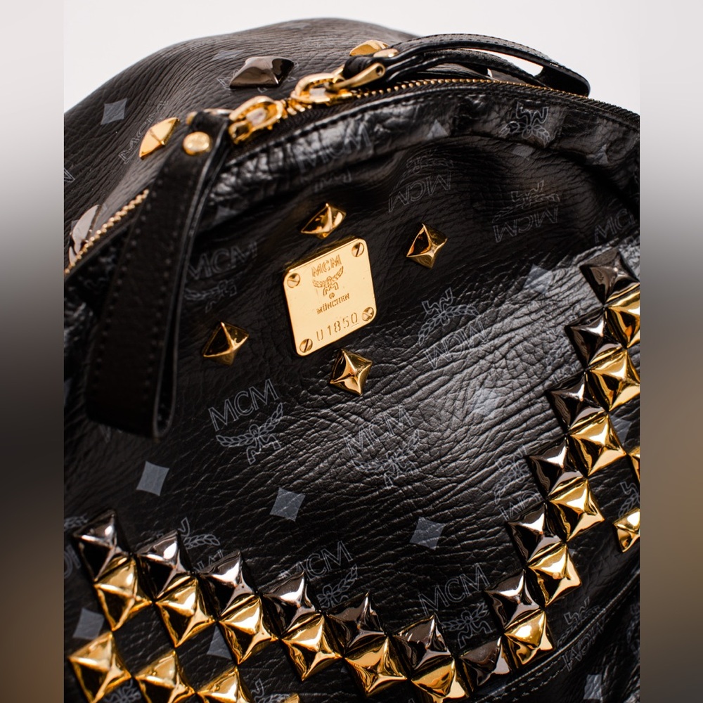 MCM Black Leather Visetos Studded Medium Stark Backpack - EUC! - Picture 4 of 10